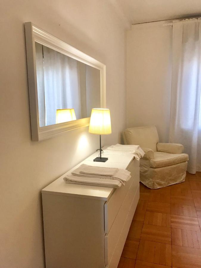 A Casa Di Sandro. Spazioso Appartamento Citycenter ปาโดวา ภายนอก รูปภาพ